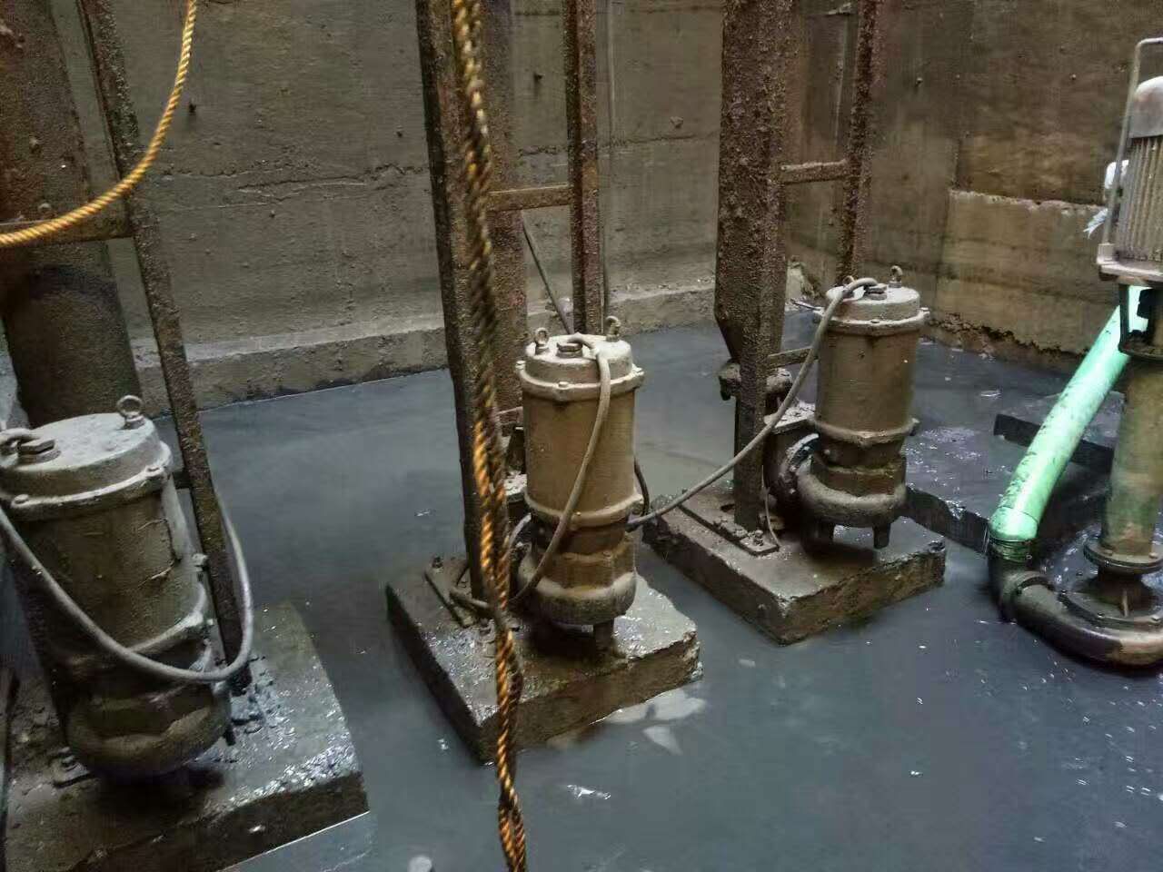 兰考污水池清理